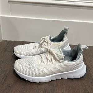 Lightly worn women’s adidas.